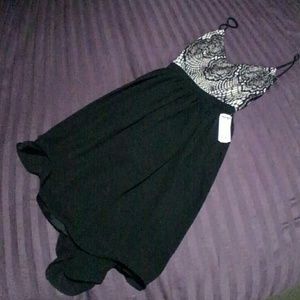 NWT Miss Avenue Spaghetti Strap Dress